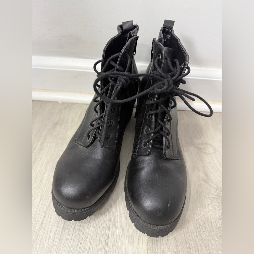 Soda‎ Black Combat Boots for Women